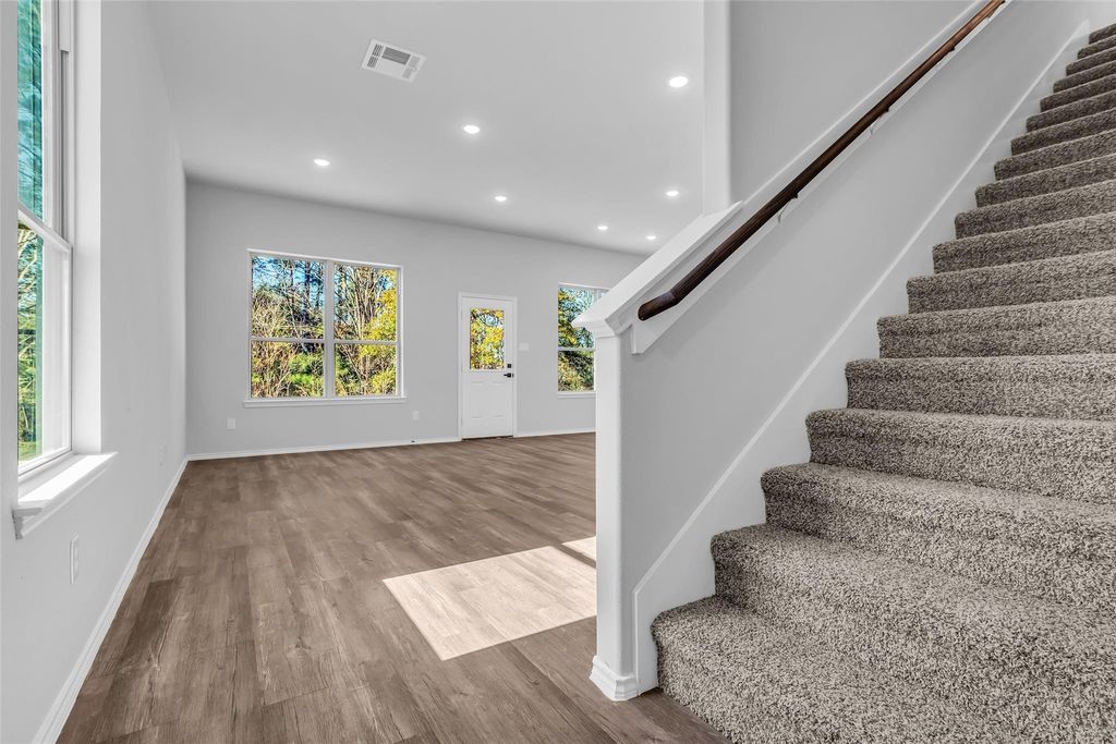 Photo of 286 County Road 5102 #F, Cleveland, TX 77327 (MLS # 55561313)