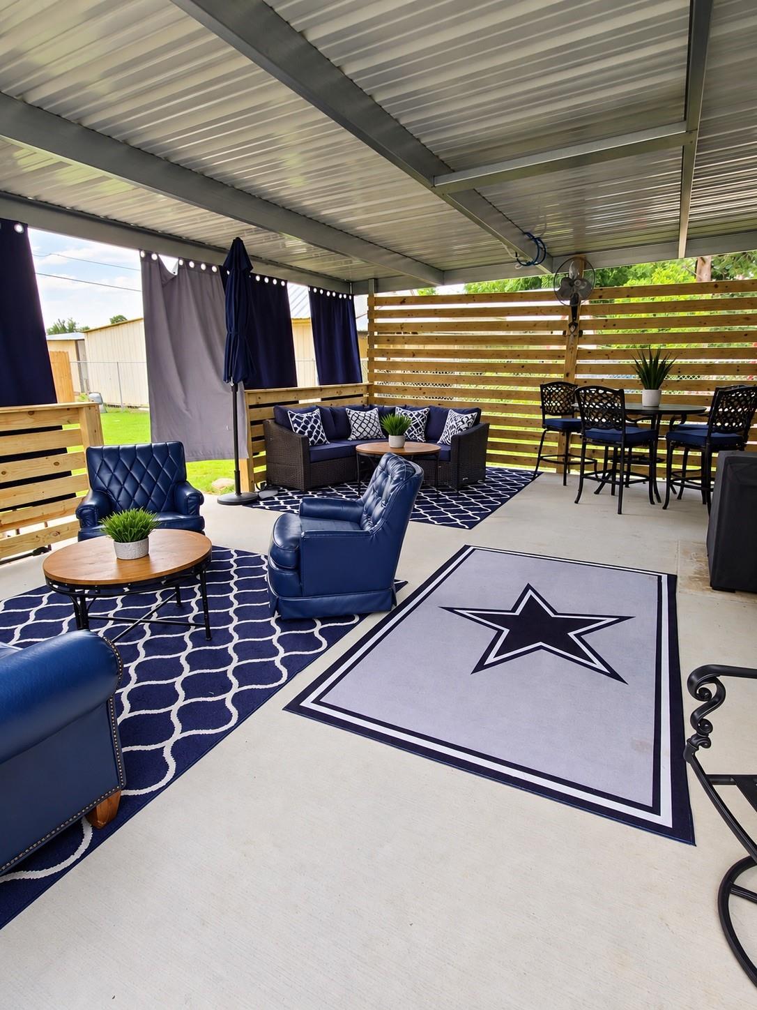4021 Lakeshore Drive