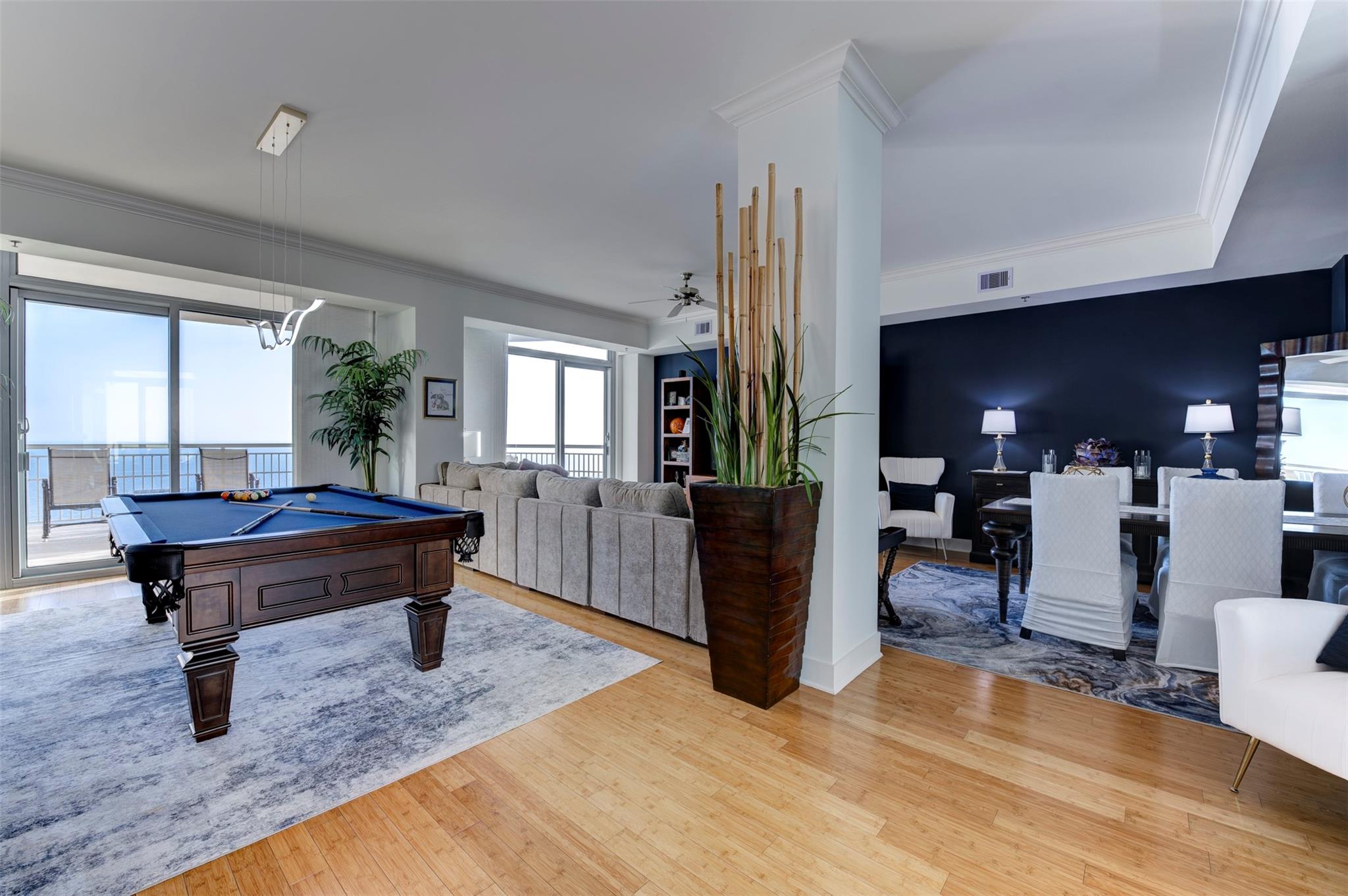 801 E Beach Drive TW2212