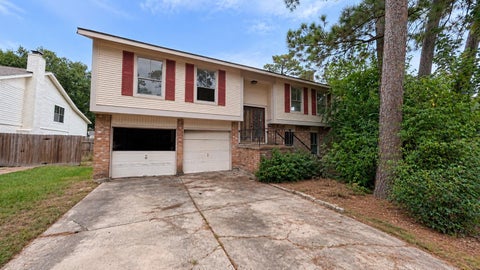 Photo of 23414 Briarcreek Boulevard, Spring, TX 77373 (MLS # 39009620)
