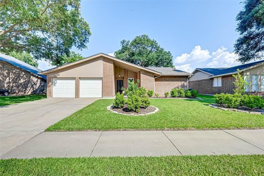 Photo of 21231 Park Rock Lane, Katy, TX 77450 (MLS # 59737189)