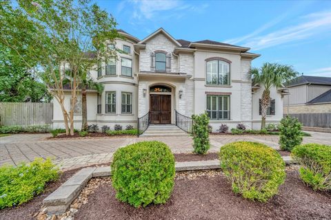 Photo of 16314 Brook Forest Drive, Houston, TX 77059 (MLS # 41109040)