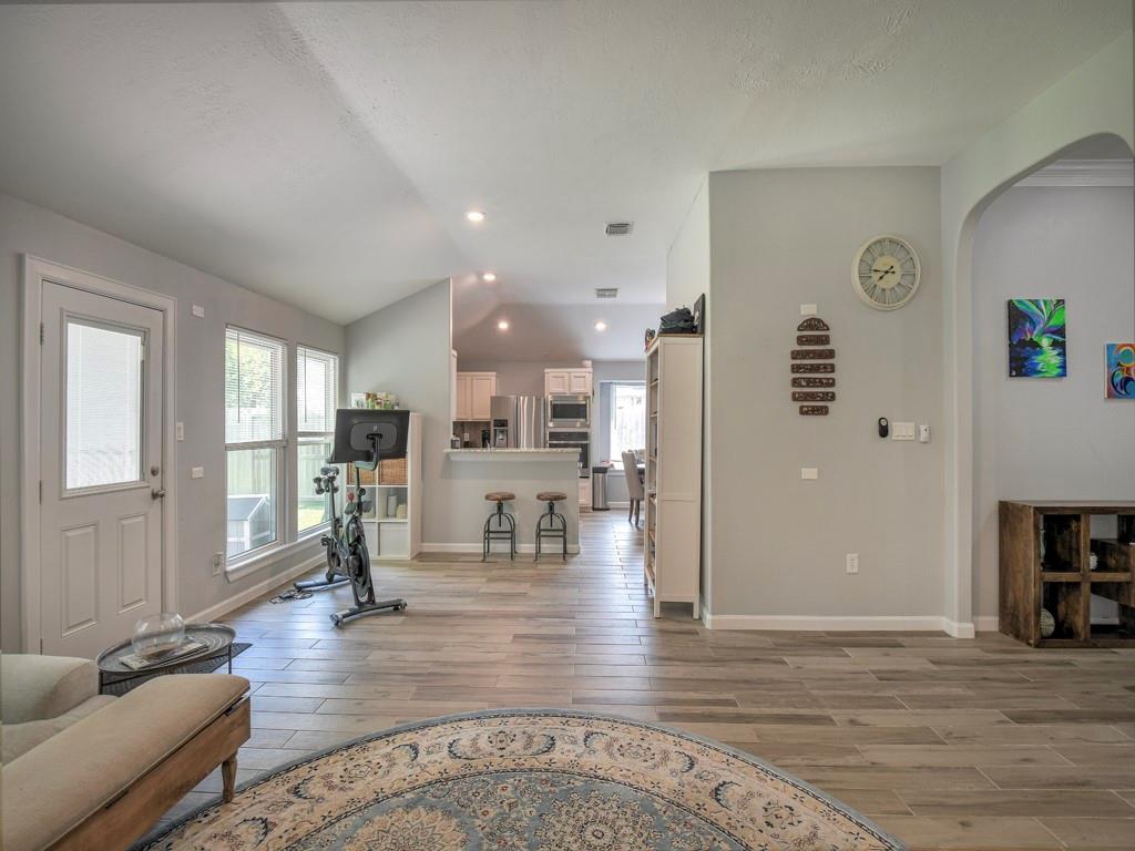 6111 Caroline Green Court