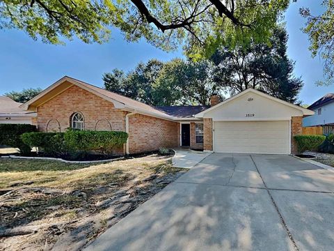 Photo of 3519 Sardis Lane, Houston, TX 77088 (MLS # 87929881) Photo of 3519 Sardis Lane, Houston, TX 77088 (MLS # 87929881)