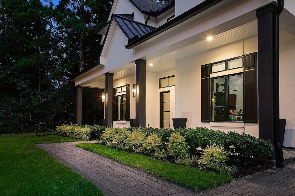 Photo of 425 N Copa Palm Loop, Montgomery, TX 77316 (MLS # 87399876)