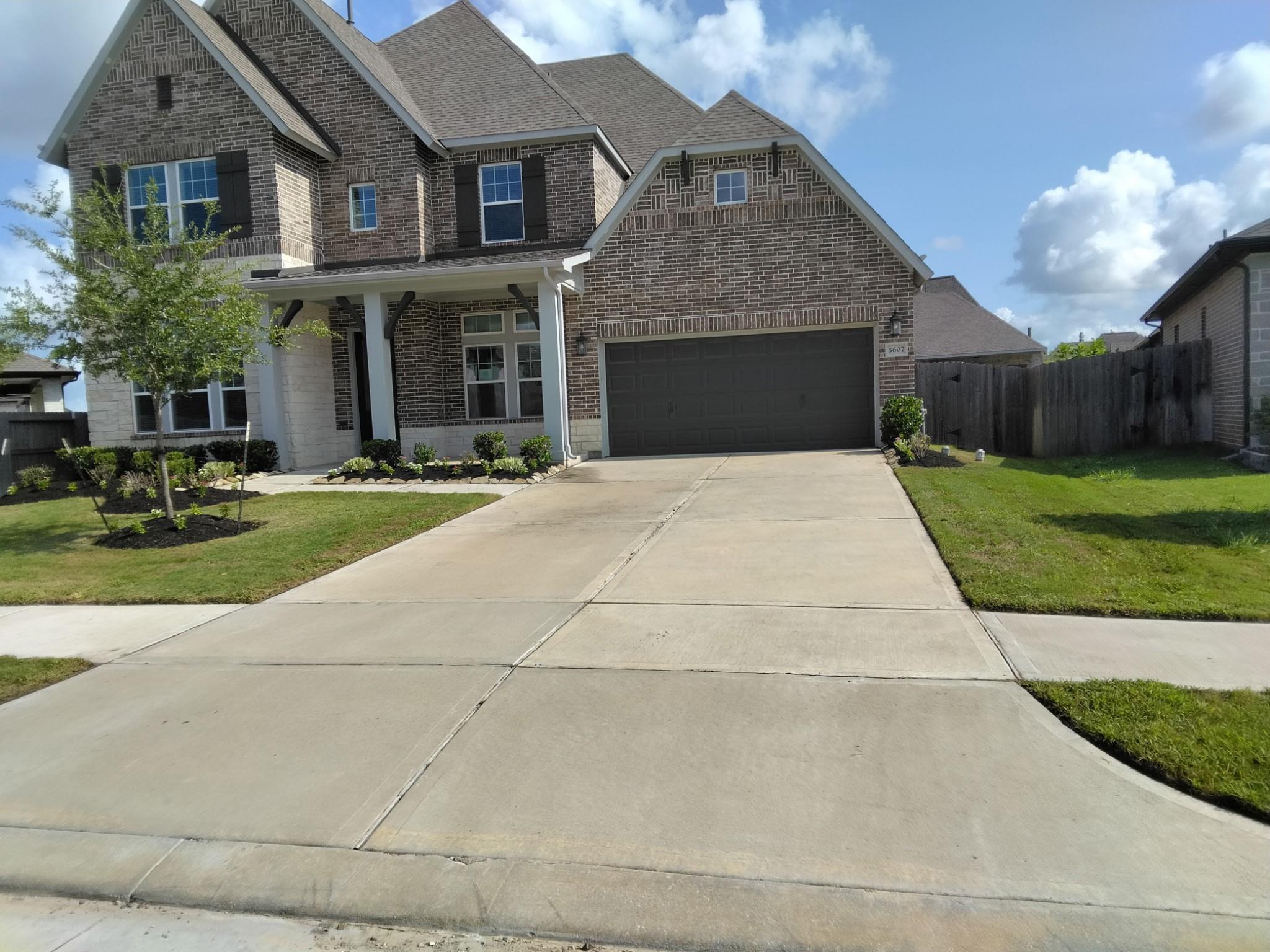 5607 Garnet Peak Lane