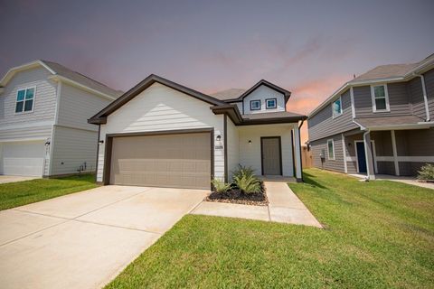 Photo of 13329 Burbot Drive, Conroe, TX 77384 (MLS # 81285763)