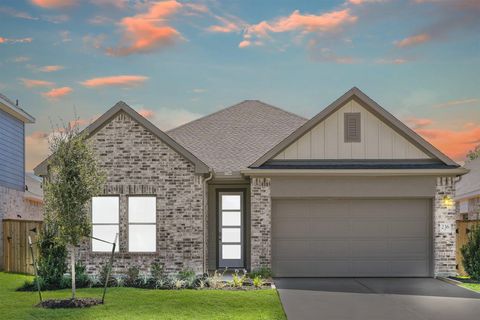 Photo of 236 Magnolia Laurel Drive, Alvin, TX 77511 (MLS # 73268372) Photo of 236 Magnolia Laurel Drive, Alvin, TX 77511 (MLS # 73268372)