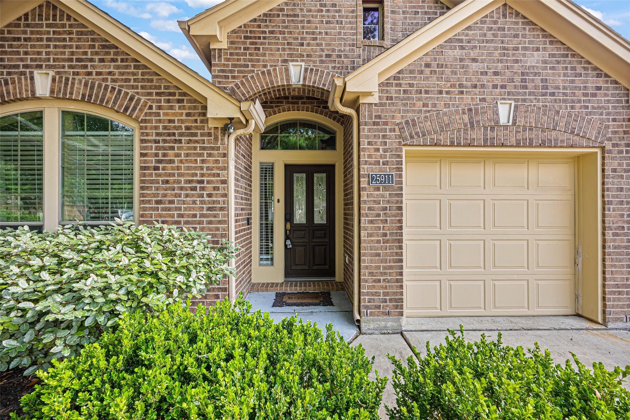 25911 Riverside Creek Drive