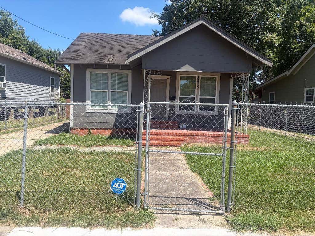 Photo of 3275 Brandon Street, Beaumont, TX 77705 (MLS # 34553267)