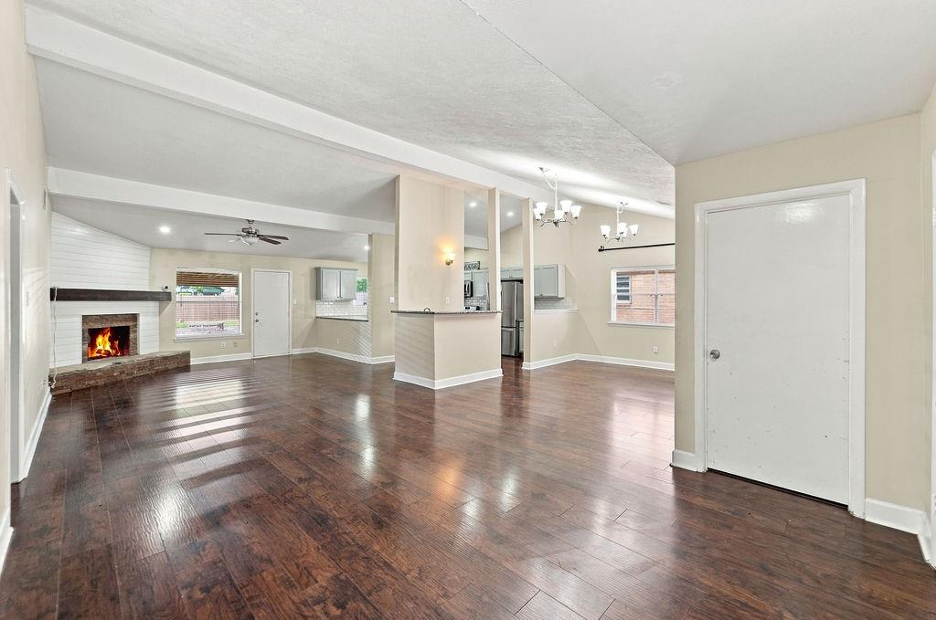 25119 Lynbriar Lane