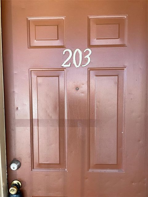 Photo of 4710 Airport Boulevard #203, Houston, TX 77048 (MLS # 75066945)