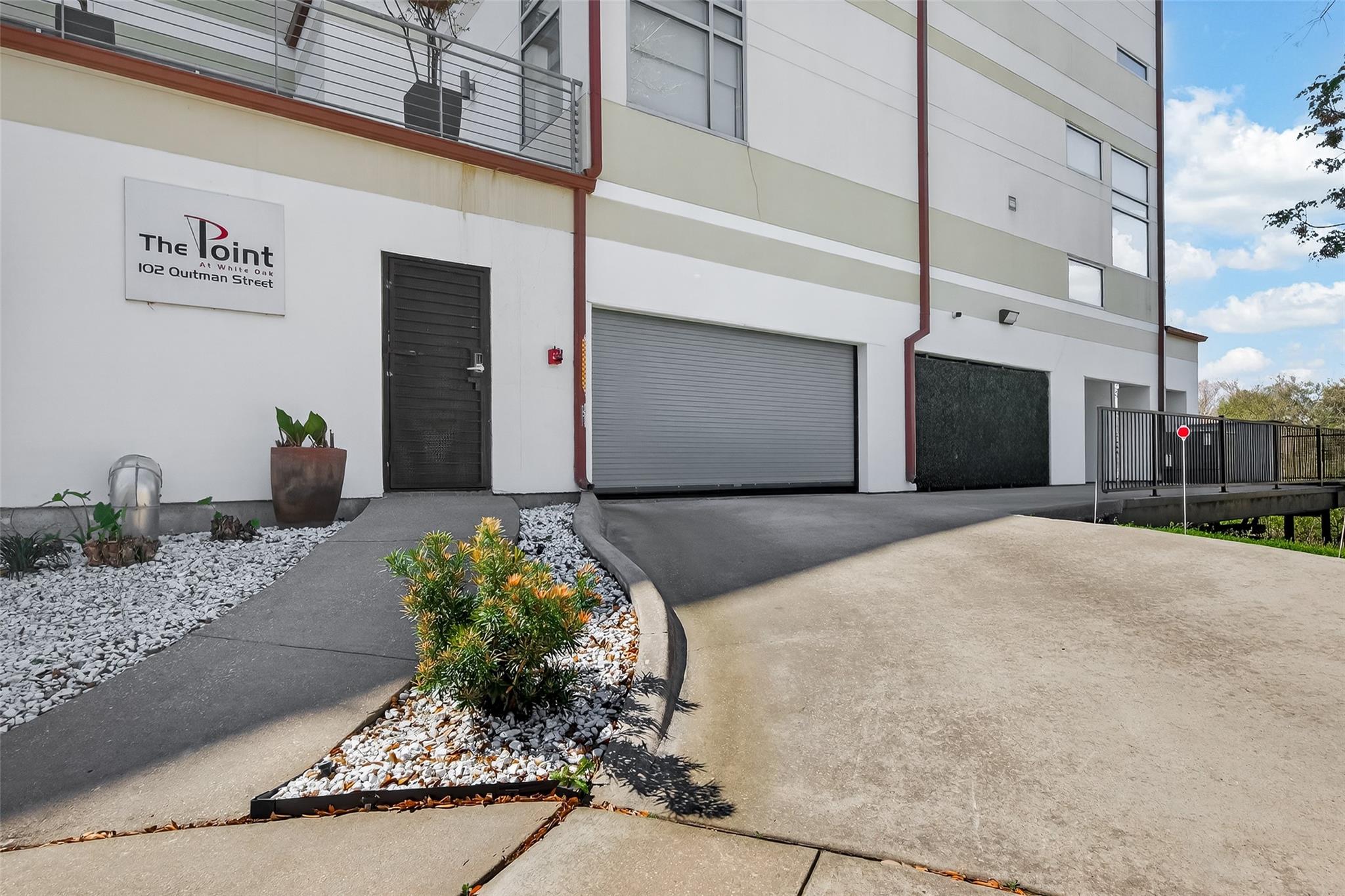 102 Quitman Street 201