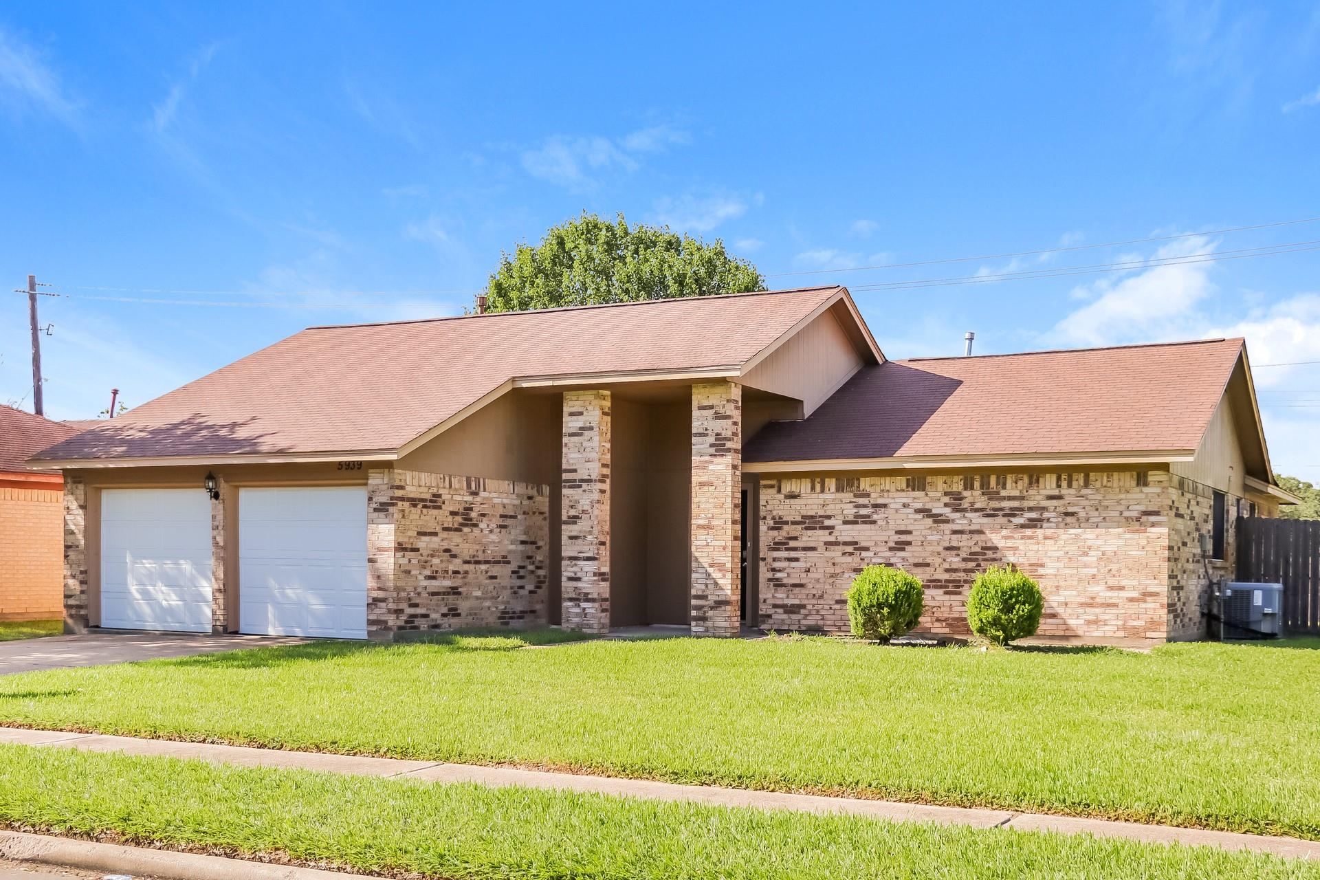 5939 Ollia Circle