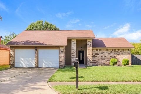 Photo of 5939 Ollia Circle, Pasadena, TX 77505 (MLS # 47993827)