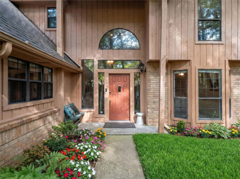 Photo of 20404 Doral Drive, Huntsville, TX 77320 (MLS # 92751495)