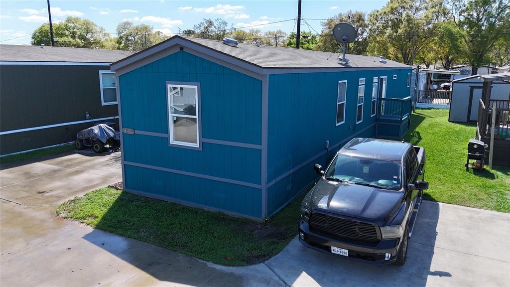 Photo of 14014 Del Papa Street #311, Houston, TX 77047 (MLS # 41191897)