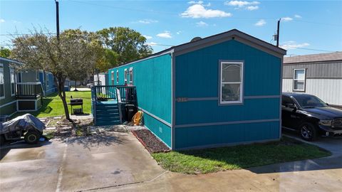 14014 Del Papa Street 311 Houston TX 77047