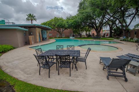 Tiny photo for 9409 Bassoon Drive, Houston, TX 77025 (MLS # 89574952)