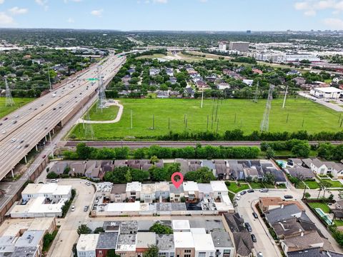 Tiny photo for 9409 Bassoon Drive, Houston, TX 77025 (MLS # 89574952)