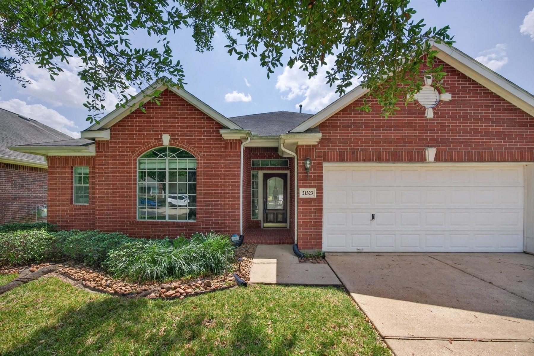 21323 Pebble Pine Trail