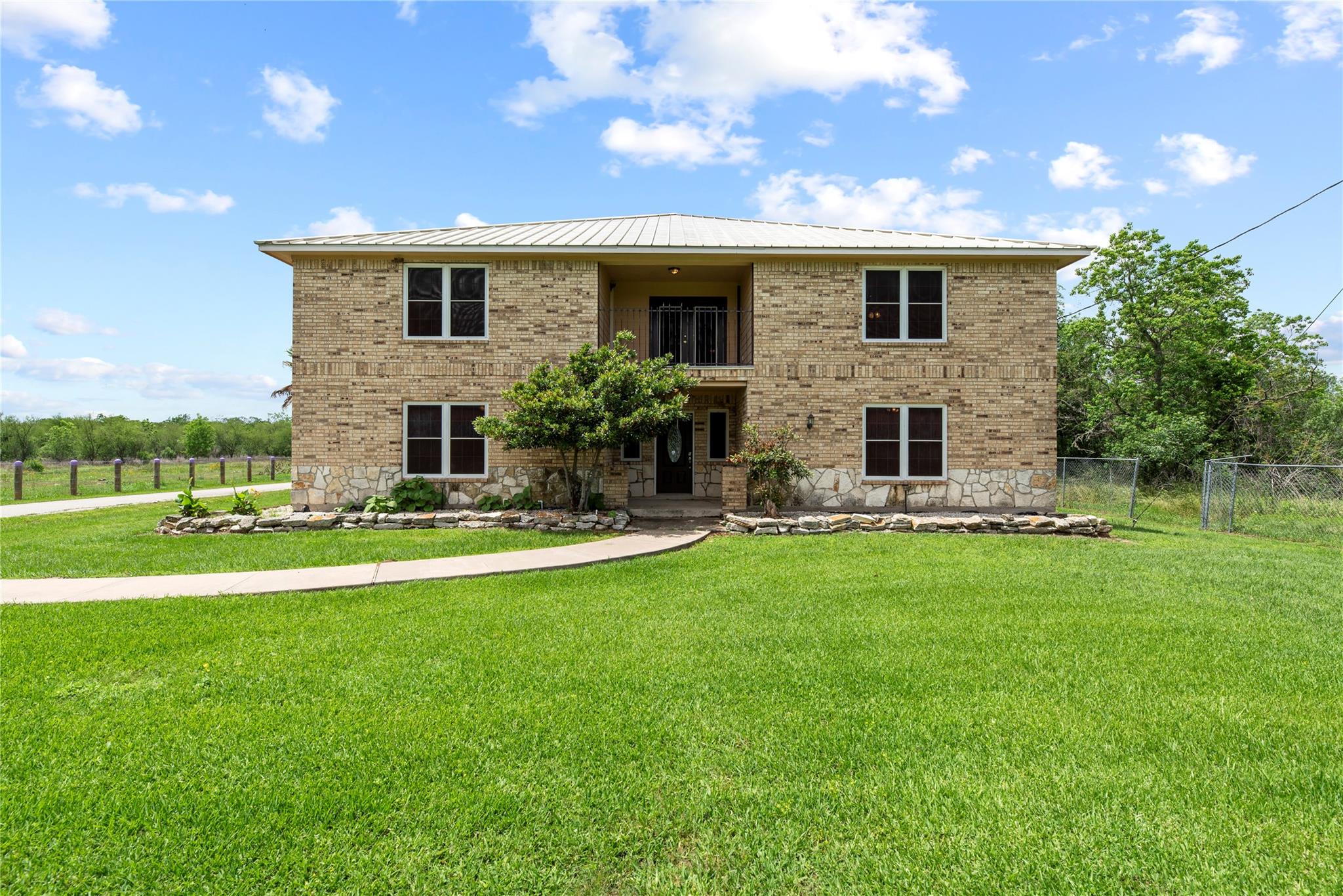 523 Moore Bar Road