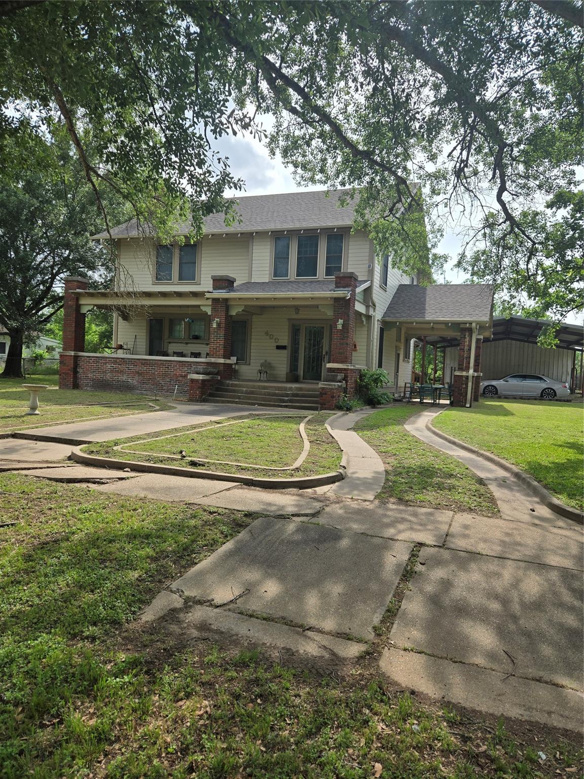 400 S Mckinney