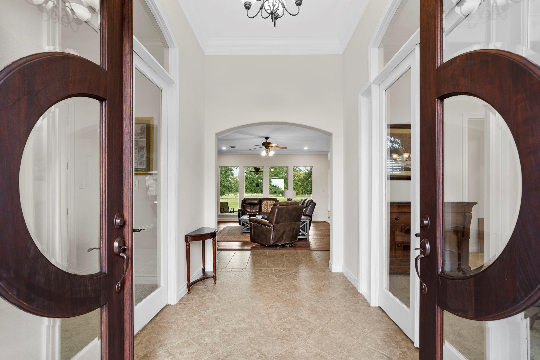 1806 Grand River Drive