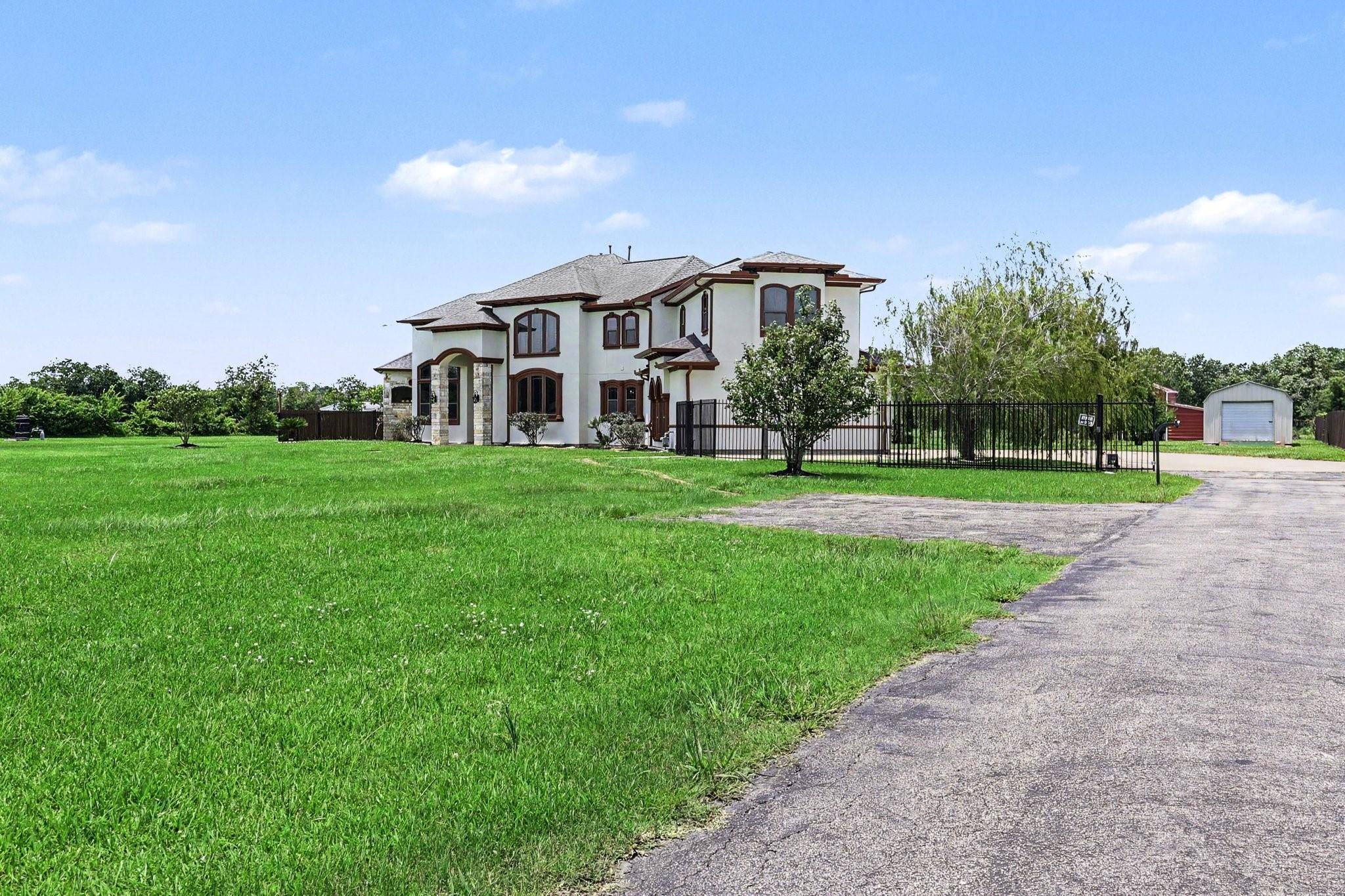 1909 E Archer Road