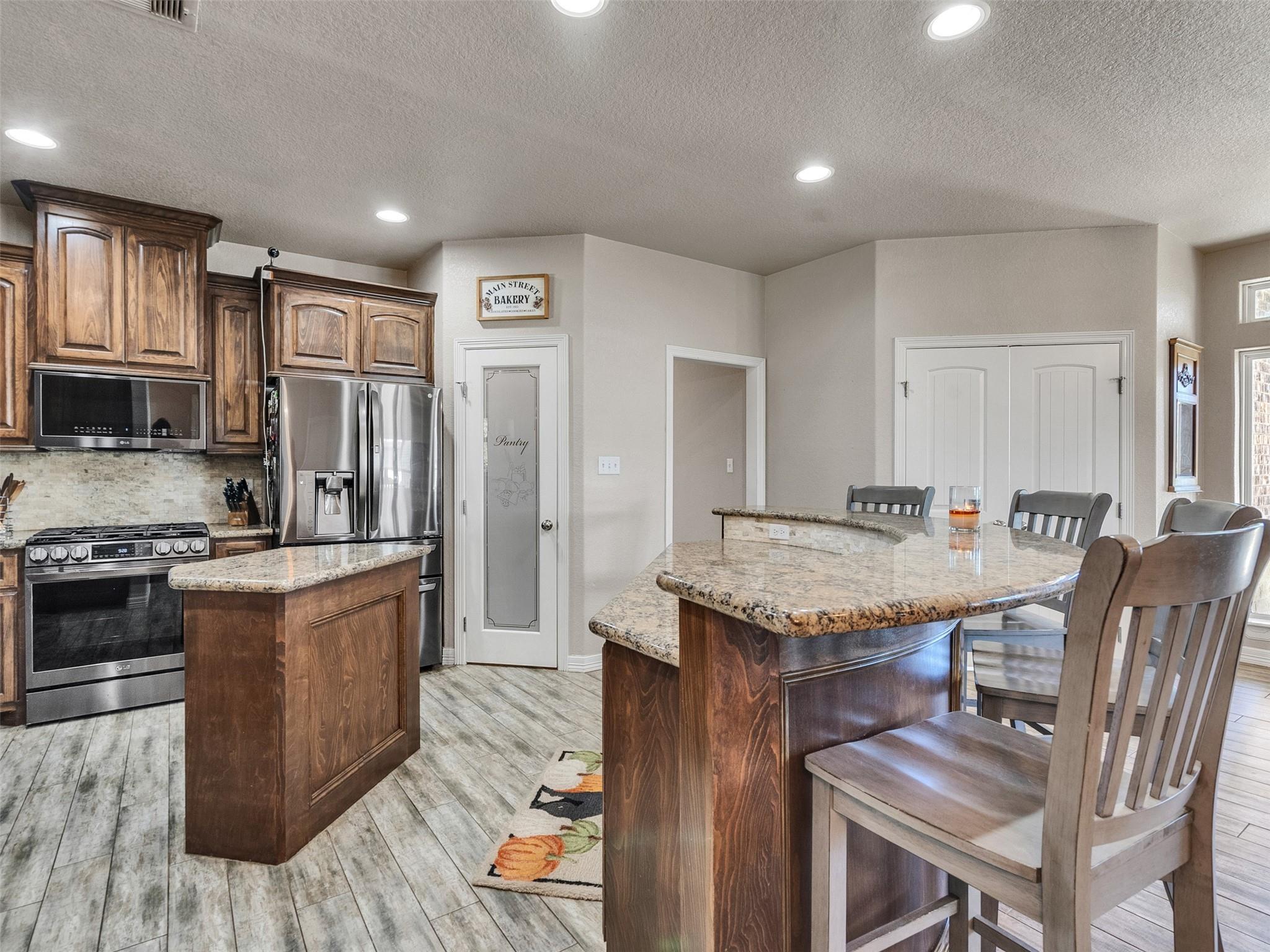 155 Horse Shoe Trail