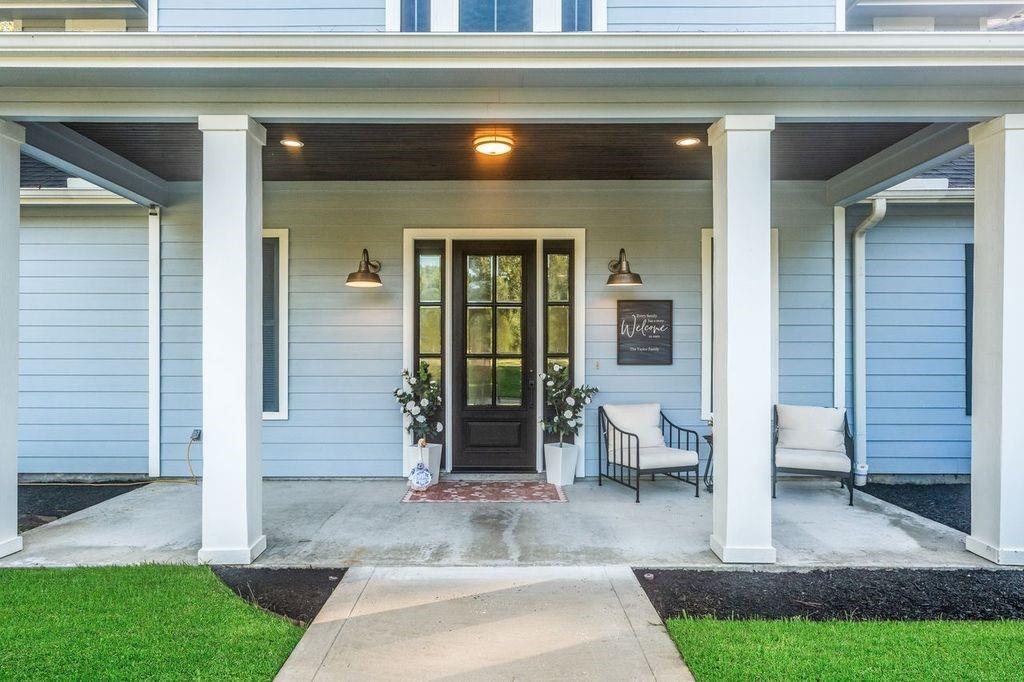 703 Lago Trace Drive