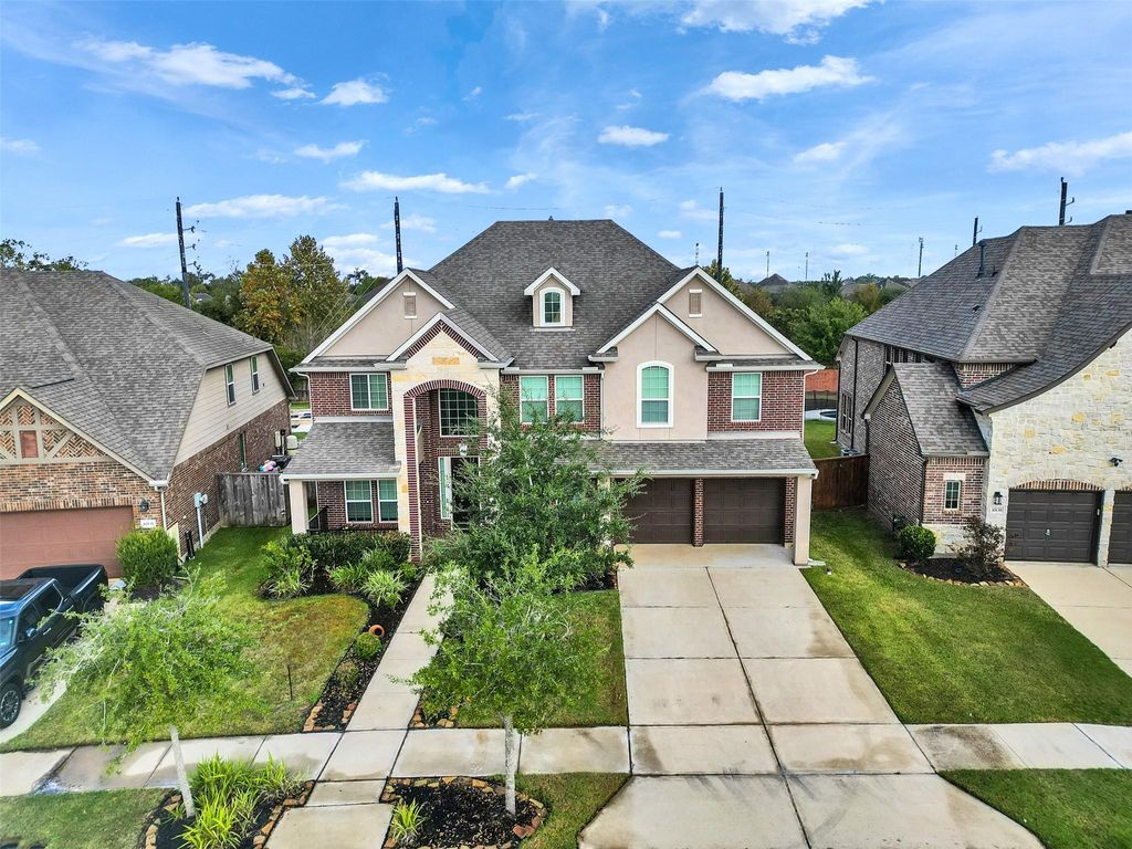 Photo of 10135 Cypress Path, Missouri City, TX 77459 (MLS # 96226978)