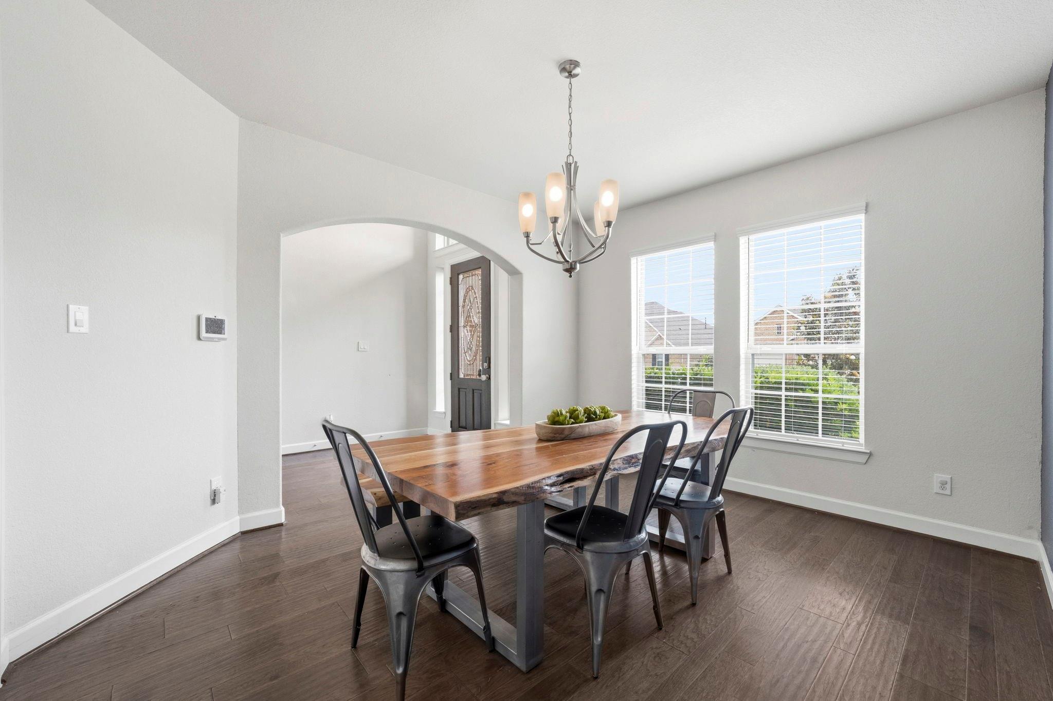 7618 Trailing Oaks Drive