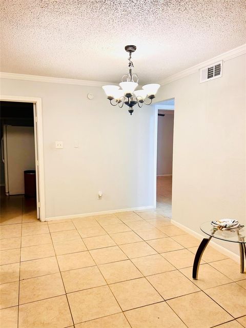Photo of 11643 Chimney Rock Road #B, Houston, TX 77035 (MLS # 79133232)