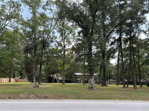 Vacant Land For Sale - 2006 Roman Forest Boulevard<br/> New Caney, TX 77357