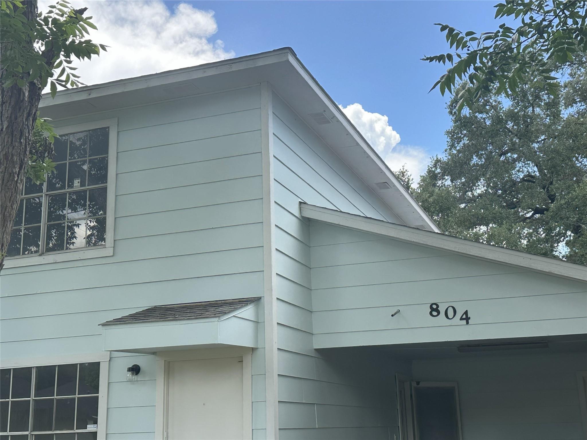 804 Ward Street