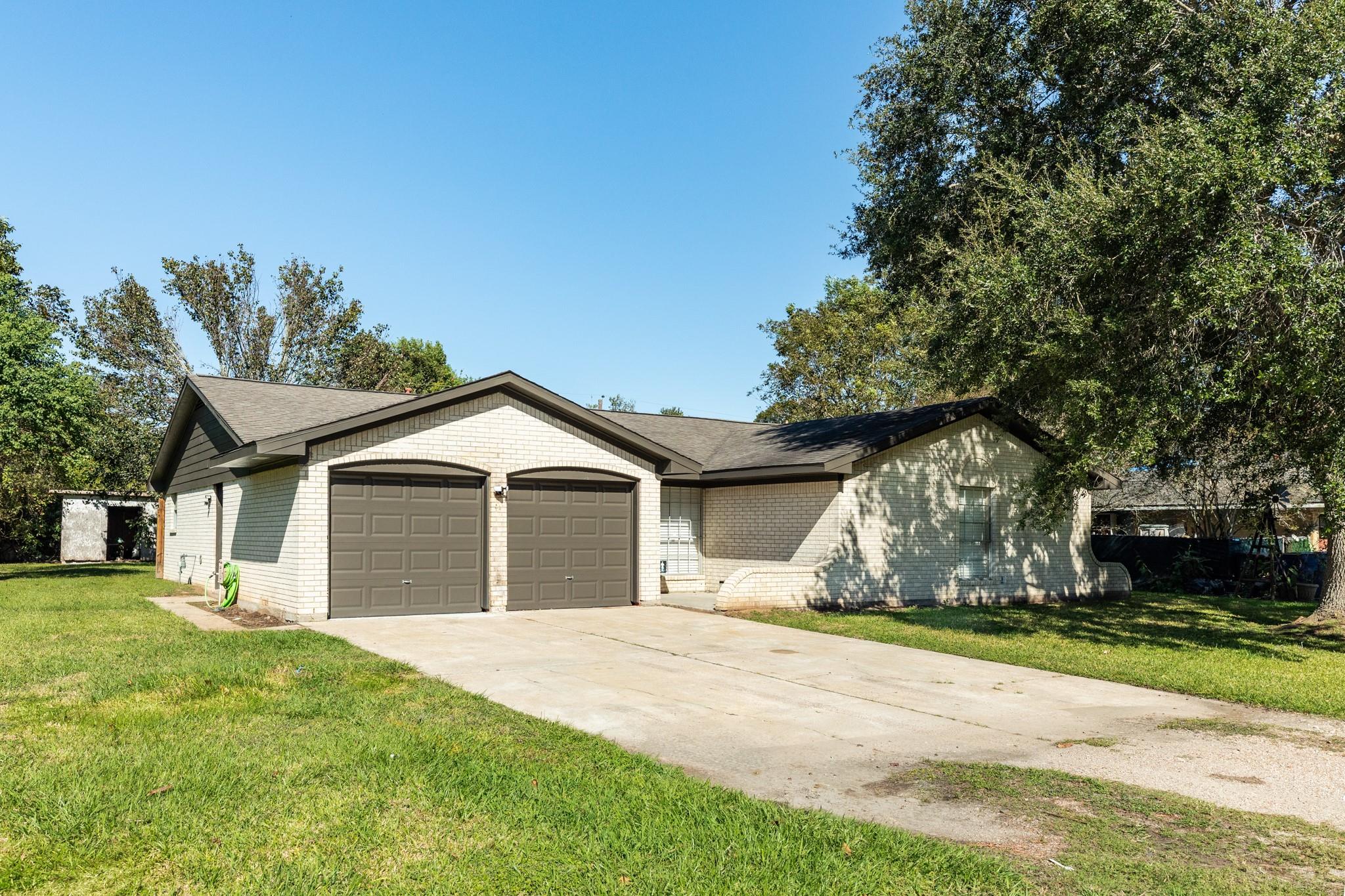 114 Singleton Street