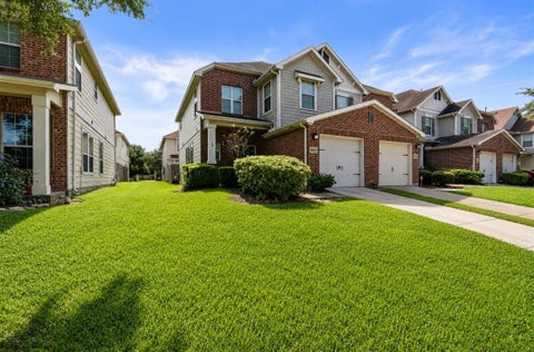 Photo of 8011 Fisher Glen Lane, Houston, TX 77072 (MLS # 70763139)