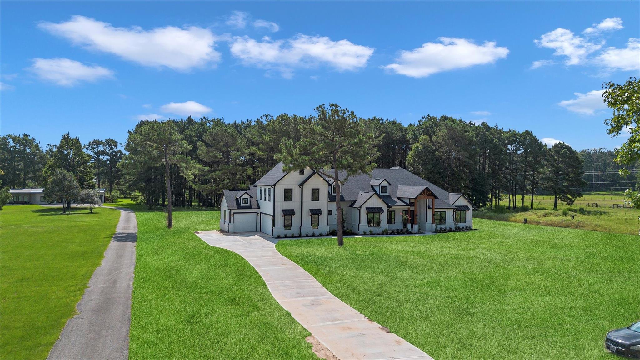 10075 Leonidas Horton Road