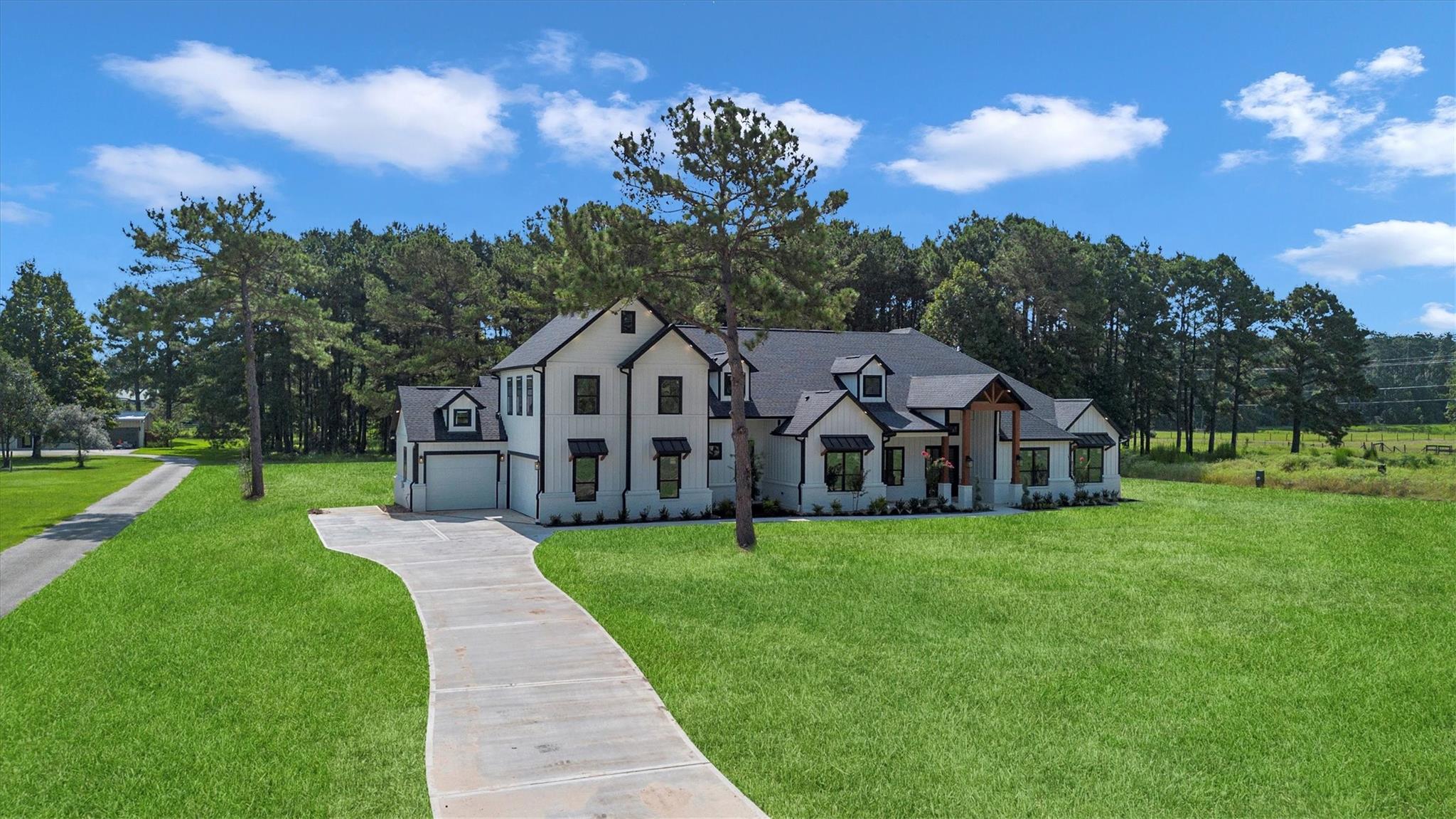 10075 Leonidas Horton Road