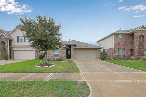 Photo of 18938 Elrington Creek Court, Richmond, TX 77407 (MLS # 17772352)