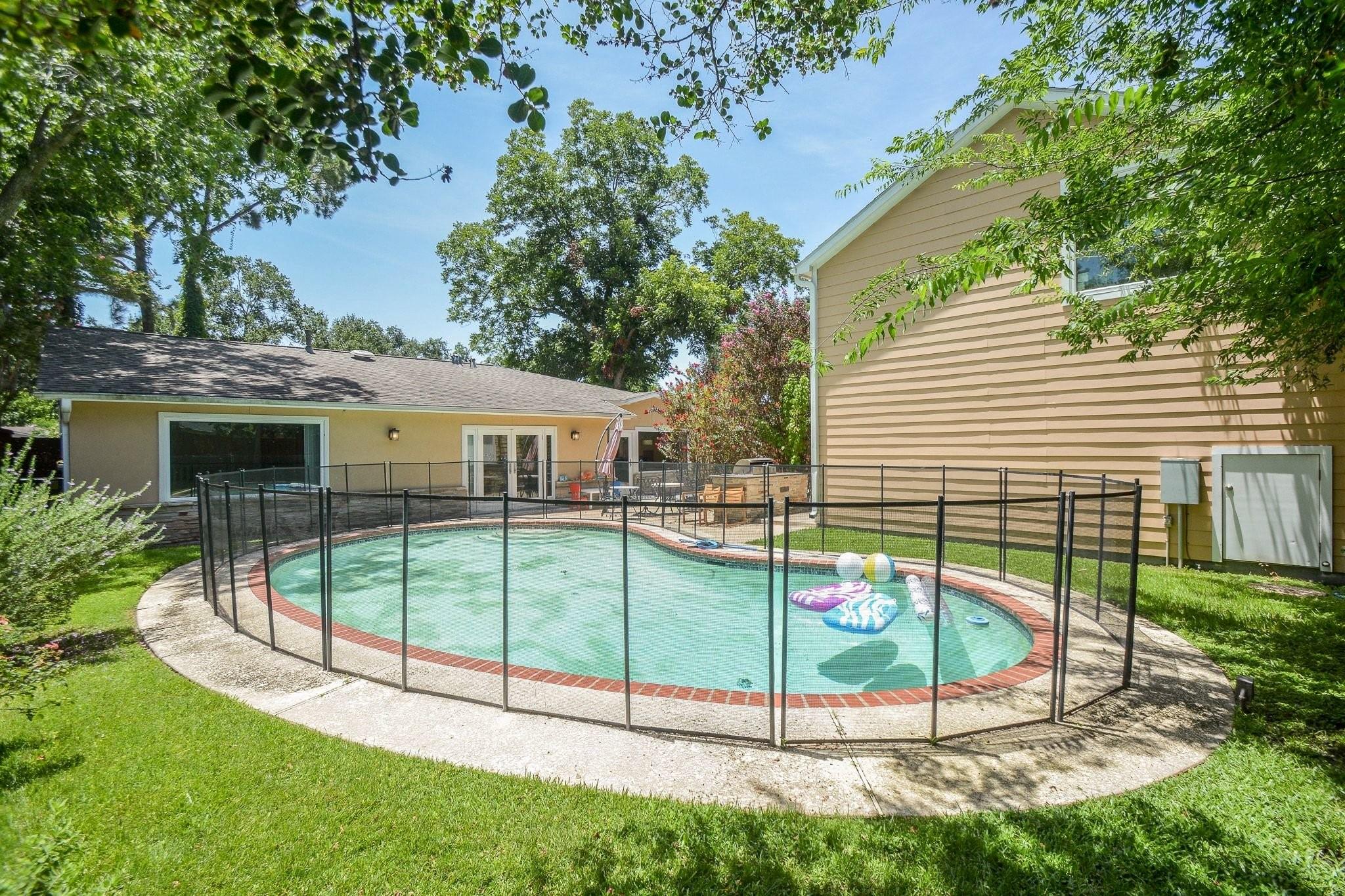 9906 Cedardale Drive