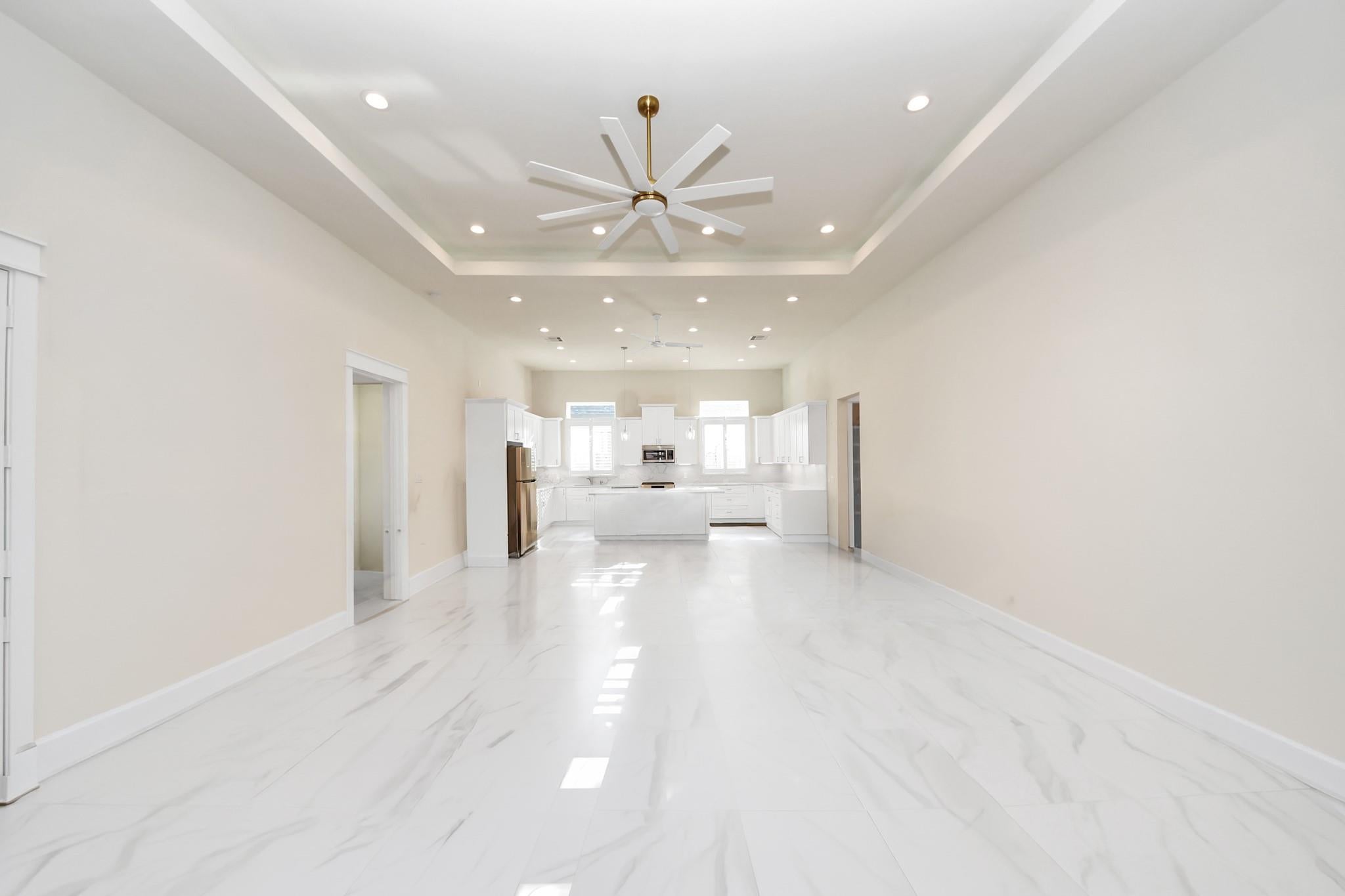 10319 Anchorage Passage