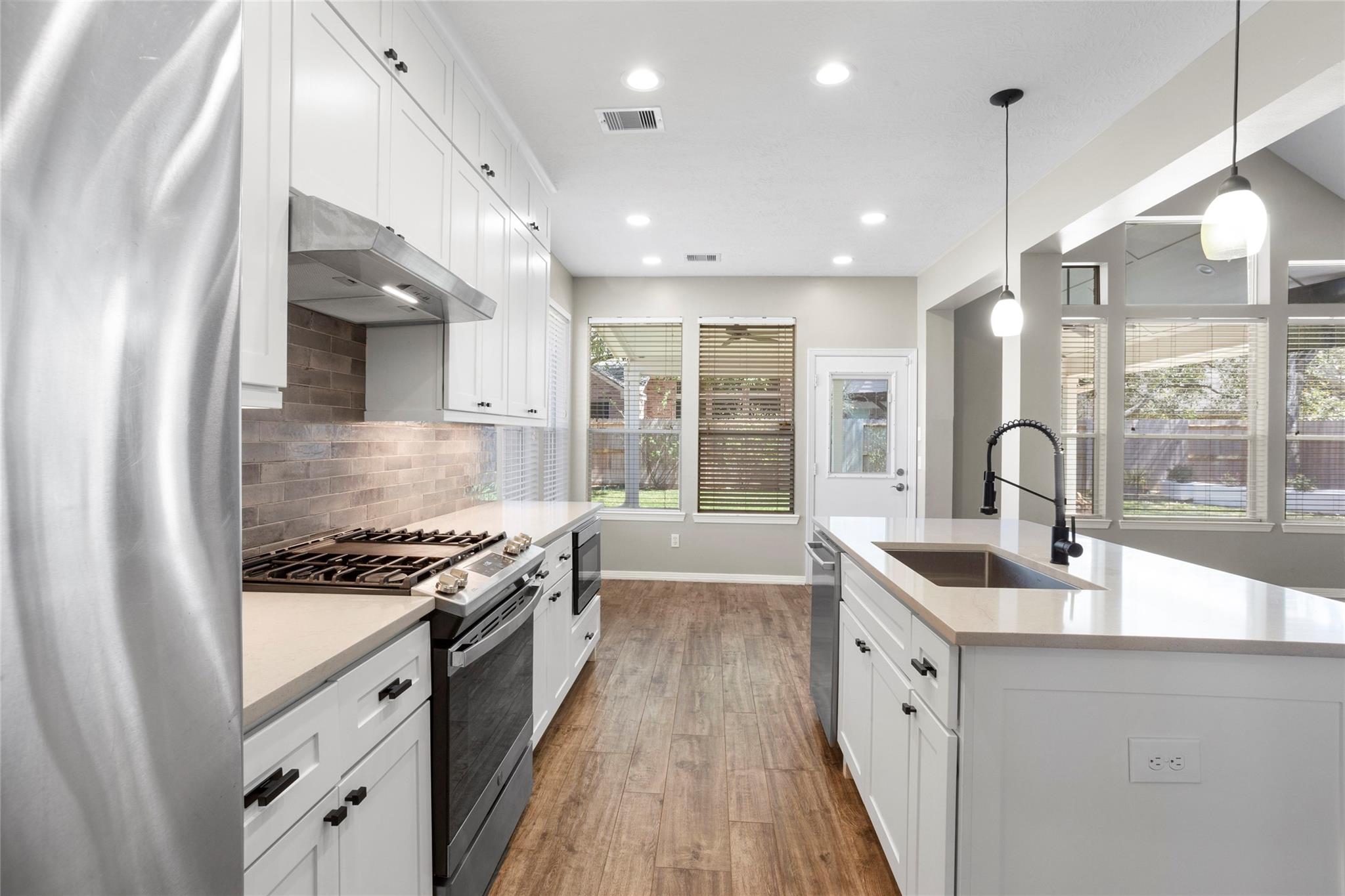 15618 Meadow Palm Drive