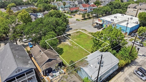 Tiny photo for 1446 Yale Street, Houston, TX 77008 (MLS # 11105754)