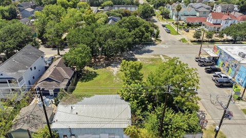 Tiny photo for 1446 Yale Street, Houston, TX 77008 (MLS # 11105754)