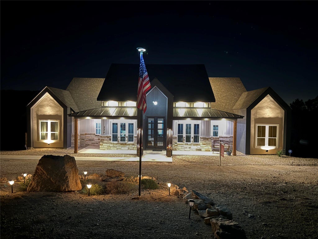 Photo of 224 Kellog, Fischer, TX 78623 (MLS # 3239703)
