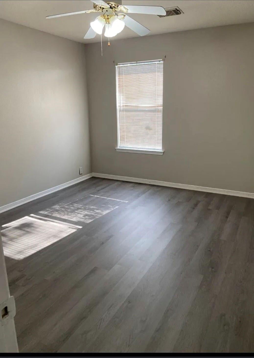 2751 Villa Del Street