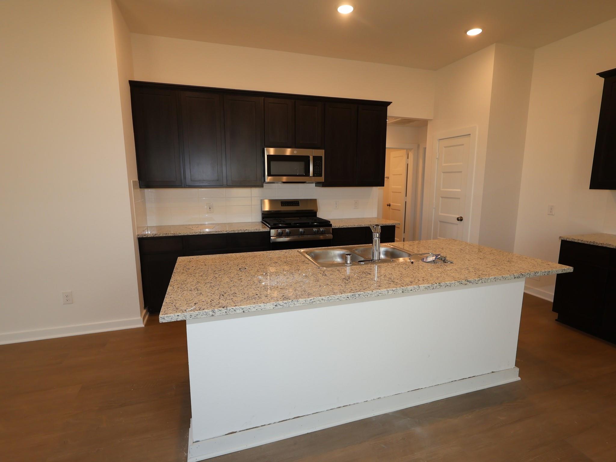 1726 Green Warbler Lane