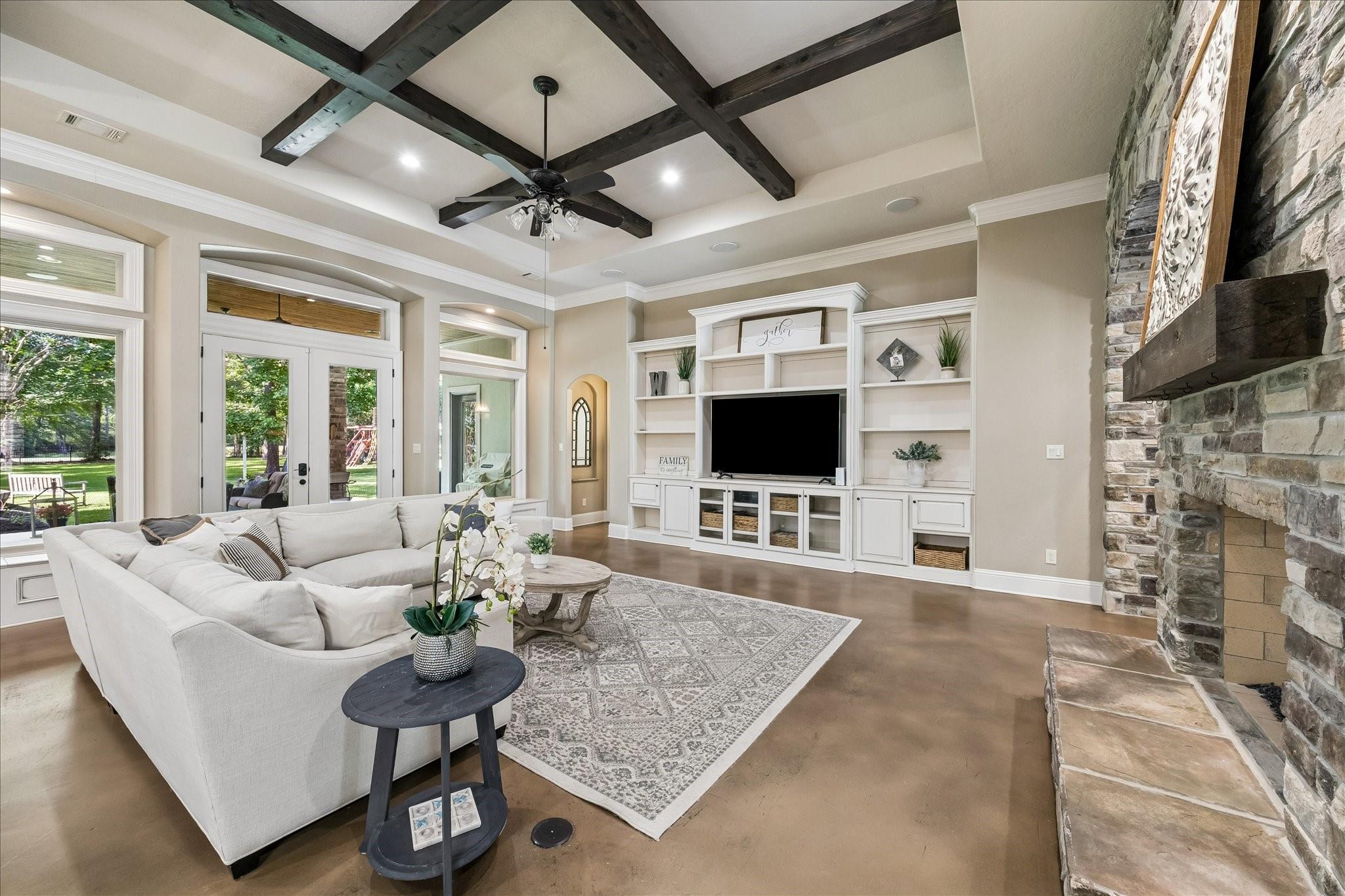 28203 Meadow Forest